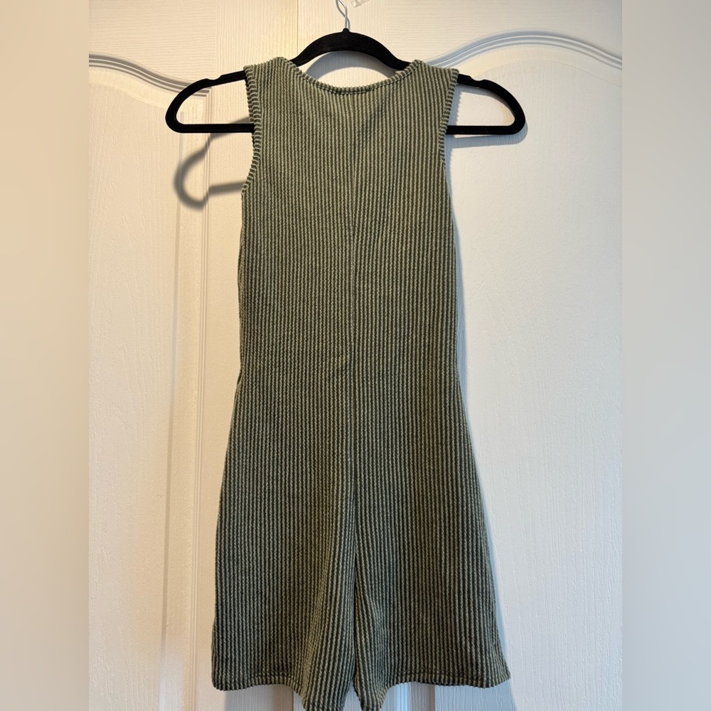 NWOT Green Ribbed Romper Tank - Picture 4 of 5